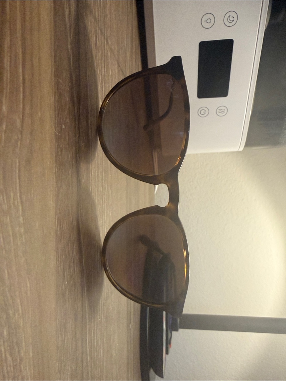Ray-Ban Men's Sunglasses - Tortoiseshell Frame, Dark Brown Lenses - Picture 2 of 3
